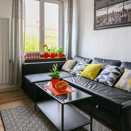 House With Lanterns Apartment Tychy Exterior foto
